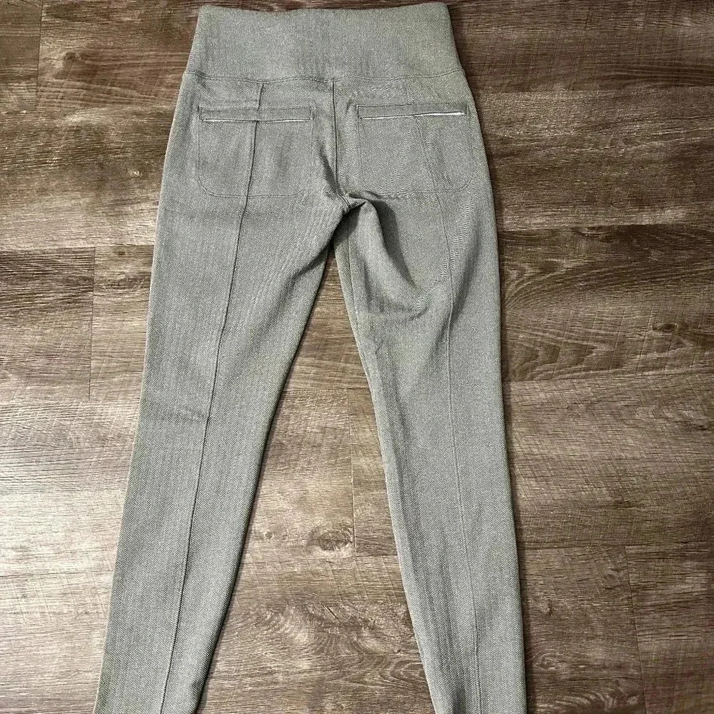 Athleta Delancey Herringbone Tight Women's Size Small Gray - Picture 5 of 6